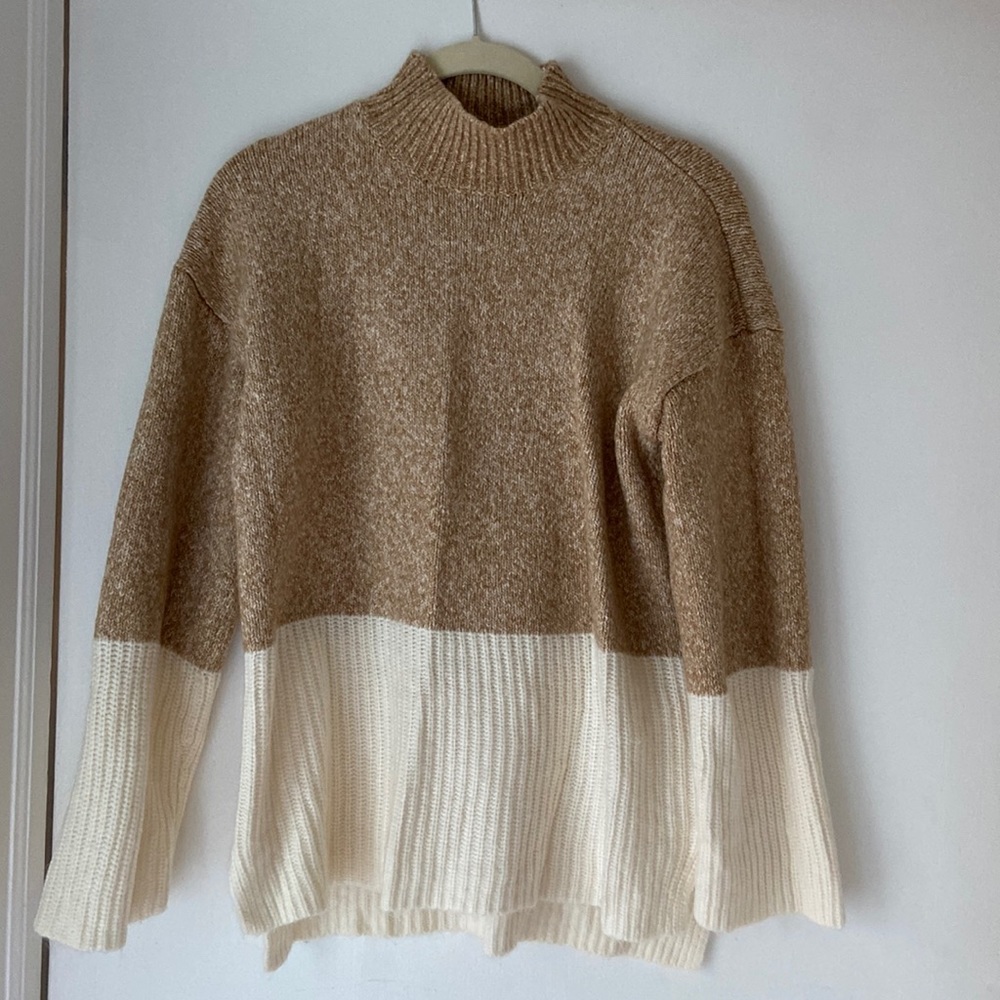 MK turtleneck
